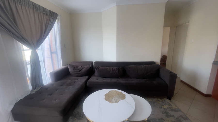 2 Bedroom Property for Sale in Hillside Free State